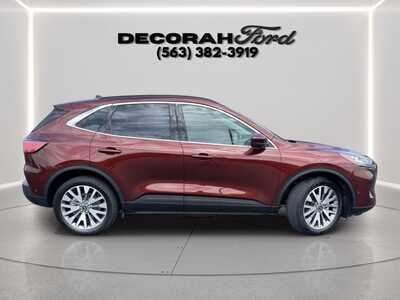 2021 Ford Escape, $24599.00. Photo 8