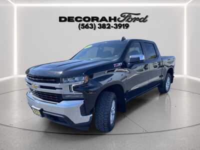 2021 Chevrolet 1500 Crew Cab, $27899. Photo 3