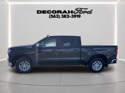 2021 Chevrolet 1500 Crew Cab, $27899. Photo 4