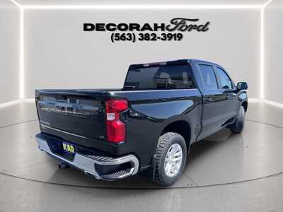 2021 Chevrolet 1500 Crew Cab, $27899. Photo 7