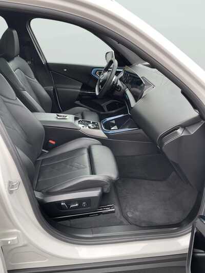 2026 BMW X3, $42899. Photo 11