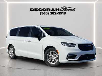 2024 Chrysler Pacifica, $22699. Photo 9