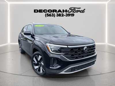 2024 Volkswagen Atlas, $25799. Photo 2