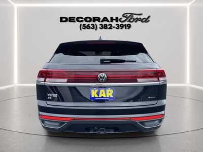 2024 Volkswagen Atlas, $25799. Photo 7