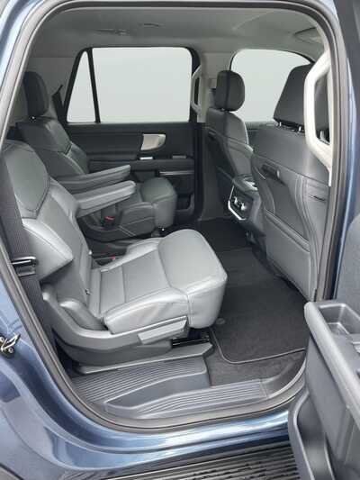 2027 Ford Expedition Max, $76910. Photo 12