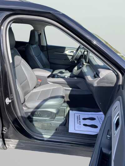 2025 Ford Explorer, $38799. Photo 11