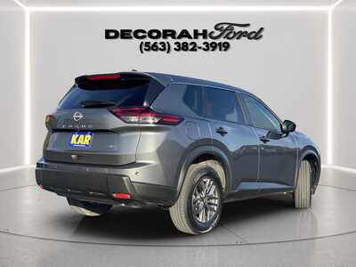 2024 Nissan Rogue, $21000. Photo 7