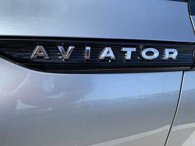 2024 Lincoln Aviator, $75998. Photo 8