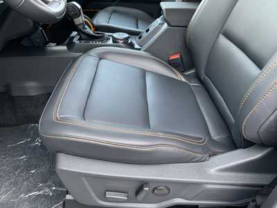 2024 Ford Bronco, $58998. Photo 11