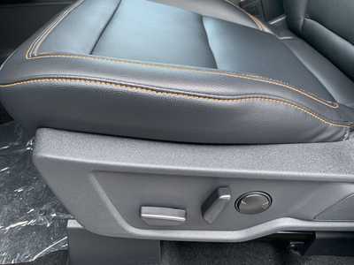 2024 Ford Bronco, $58998. Photo 12