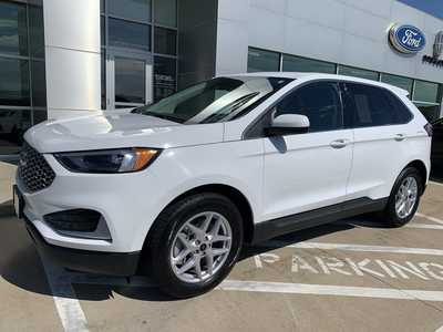 2023 Ford Edge, $26998. Photo 2