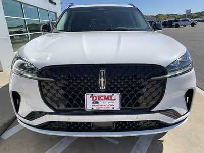 2025 Lincoln Aviator, $73682. Photo 5