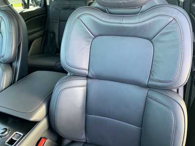 2025 Lincoln Aviator, $73052. Photo 11