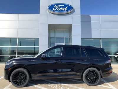 2025 Lincoln Aviator, $73052. Photo 4
