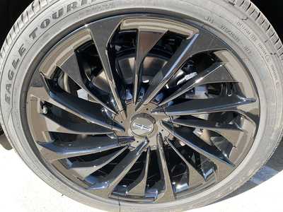2025 Lincoln Aviator, $73052. Photo 9