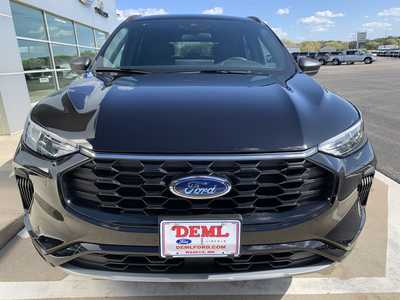2025 Ford Escape, $34275. Photo 5