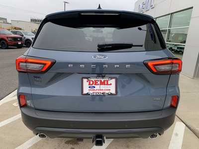 2025 Ford Escape, $34802. Photo 6