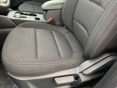 2025 Ford Escape, $31452. Photo 10