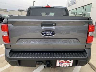 2025 Ford Maverick, $34430. Photo 6