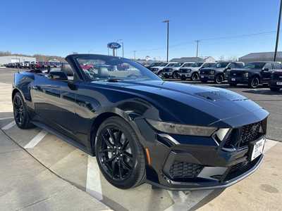 2025 Ford Mustang, $59911. Photo 6