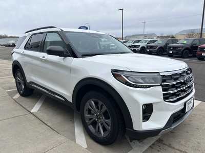 2025 Ford Explorer, $47162. Photo 6
