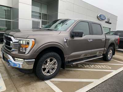 2021 Ford F150 Crew Cab, $32998. Photo 2