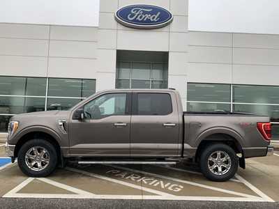 2021 Ford F150 Crew Cab, $32998. Photo 4