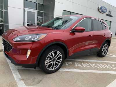 2022 Ford Escape, $23998. Photo 2