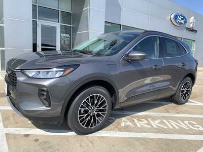 2025 Ford Escape, $33248. Photo 2