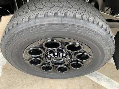 2025 Ford F350 Reg Cab, $82998. Photo 9