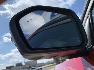 2025 Ford Explorer, $56943. Photo 9