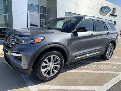 2023 Ford Explorer, $35998. Photo 2