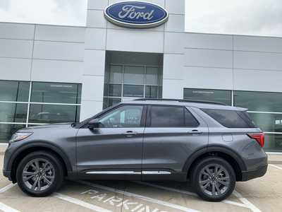 2025 Ford Explorer, $44854. Photo 4