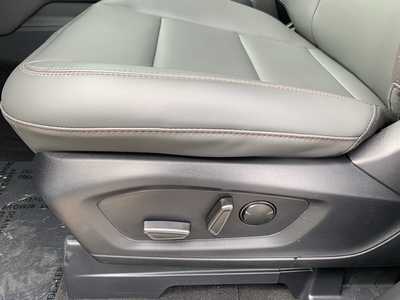 2025 Ford Explorer, $44854. Photo 12