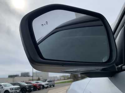 2025 Ford Explorer, $44854. Photo 8