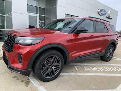 2025 Ford Explorer, $49033. Photo 2