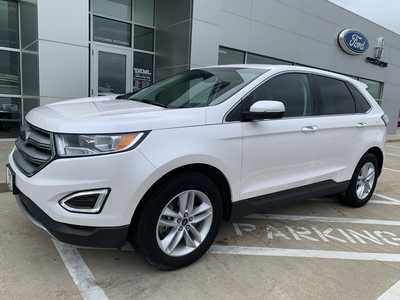 2018 Ford Edge, $13998. Photo 2