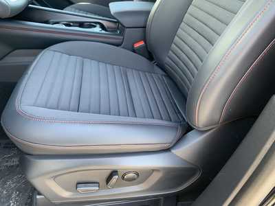 2025 Ford Explorer, $48589. Photo 11