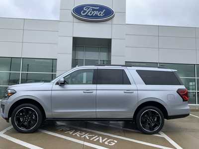 2024 Ford Expedition Max, $69998. Photo 5