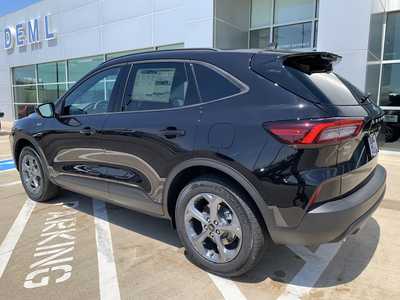 2025 Ford Escape, $34190. Photo 3