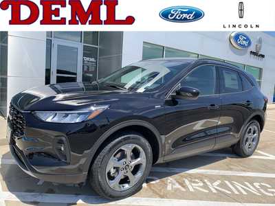 2025 Ford Escape, $34190. Photo 1