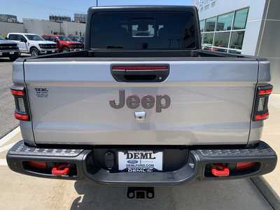 2021 Jeep Gladiator, $34998. Photo 8