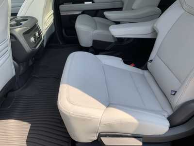 2025 Ford Expedition Max, $83705. Photo 10