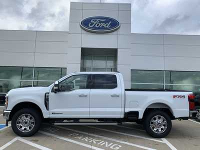 2025 Ford F350 Crew Cab, $80998. Photo 4
