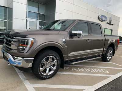 2021 Ford F150 Crew Cab, $43998. Photo 2