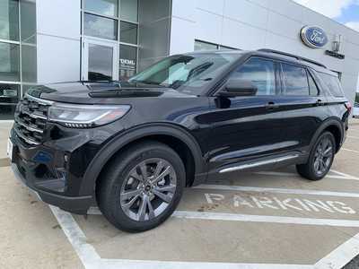 2025 Ford Explorer, $46998. Photo 2