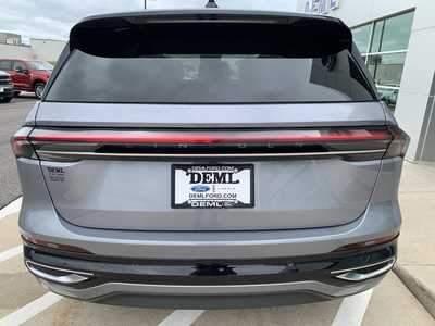 2025 Lincoln Nautilus, $69998. Photo 6
