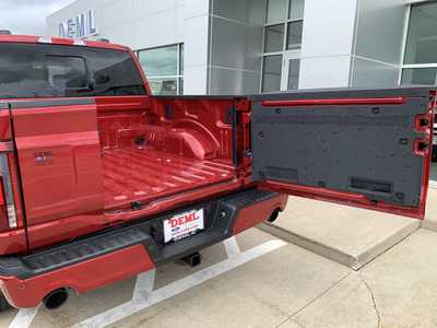 2025 Ford F150 Crew Cab, $69998. Photo 7