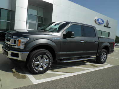 2020 Ford F150 Crew Cab, $27998. Photo 2