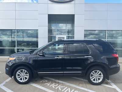 2015 Ford Explorer, $9998. Photo 3